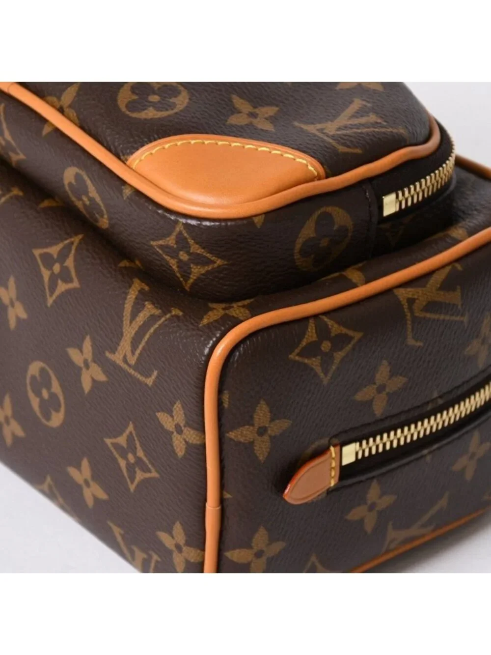 Louis Vuitton Locker Dopp Kit Cargo Clutch Handbag Brown Gold